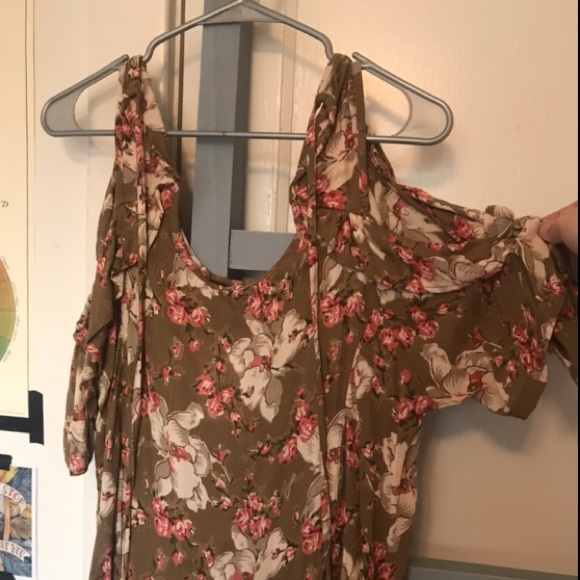 FLORAL DRESS - Picture 2 of 3